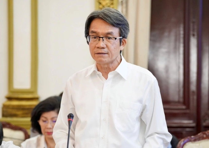 Ông Trần Việt Anh, Tổng giám đốc Công ty Nam Thái Sơn, Phó chủ tịch HUBA, phát biểu sáng 9/4. Ảnh: An Phương