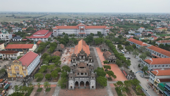 Nhà thờ Phát Diệm, Ninh Bình. Ảnh: Lê Hoàng