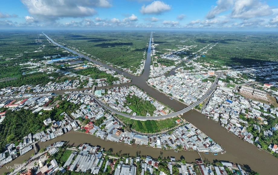 Khám Sức Khỏe và Tặng Quà Tết cho Đồng Bào miền Núi Tam Thái