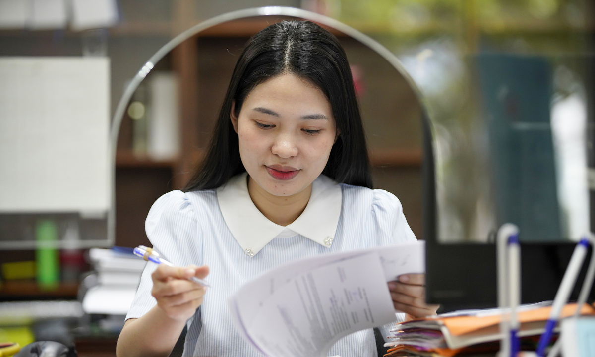 Bộ Chính trị yêu cầu sớm chi trả chế độ cho người nghỉ việc do sắp xếp bộ máy