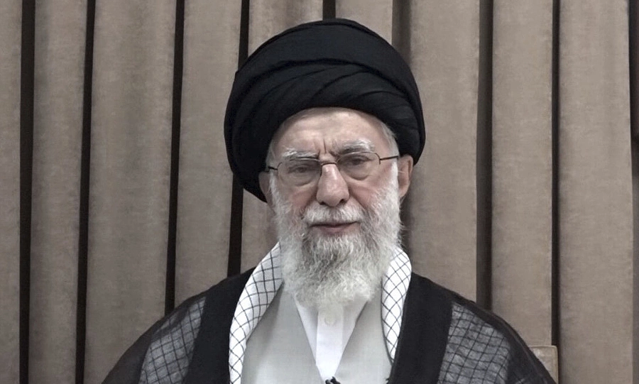 Lãnh tụ Iran lần đầu lên tiếng sau cuộc tập kích của Mỹ - Báo ...