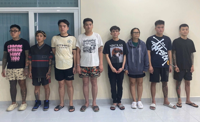 Chủ quán bar cầm đầu cung cấp bóng cười cho dân chơi - 1