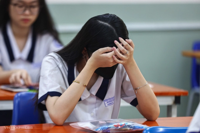 Thí sinh TP HCM thi tốt nghiệp THPT 2025. Ảnh: Quỳnh Trần