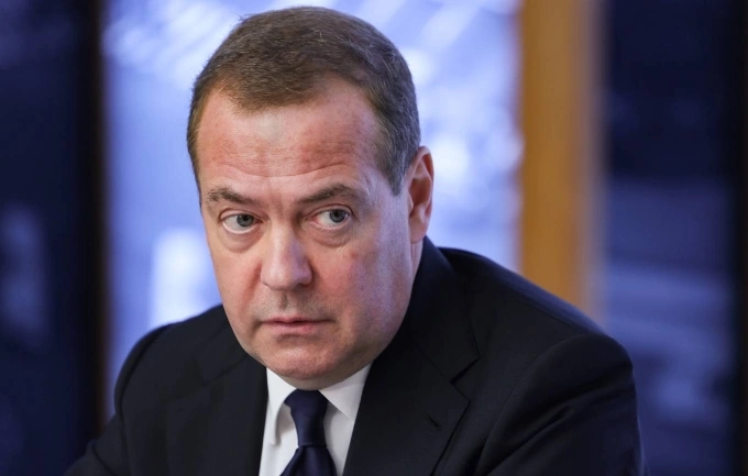 Phó chủ tịch Hội đồng An ninh Nga Dmitry Medvedev