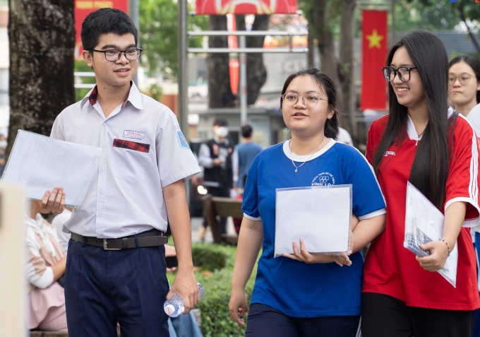 Thí sinh dự thi đánh giá năng lực tại Đại học Sư phạm Kỹ thuật TP HCM hôm 1/6. Ảnh: UTE