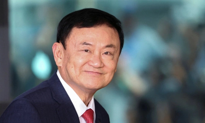 Cựu thủ tướng Thái Lan Thaksin Shinawatra tại sân bay Don Mueang ở Bangkok, tháng 8/2023. Ảnh: Reuters