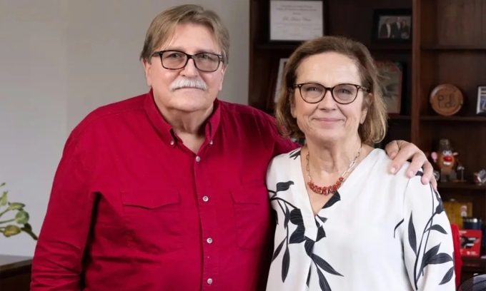 Nhà khảo cổ học, giáo sư Đại học Houston Arlen Chase và Diane Chase. Ảnh: Đại học Houston