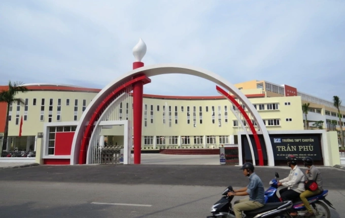 THPT chuyên Trần Phú, Hải Phòng. Ảnh: Giang Chính