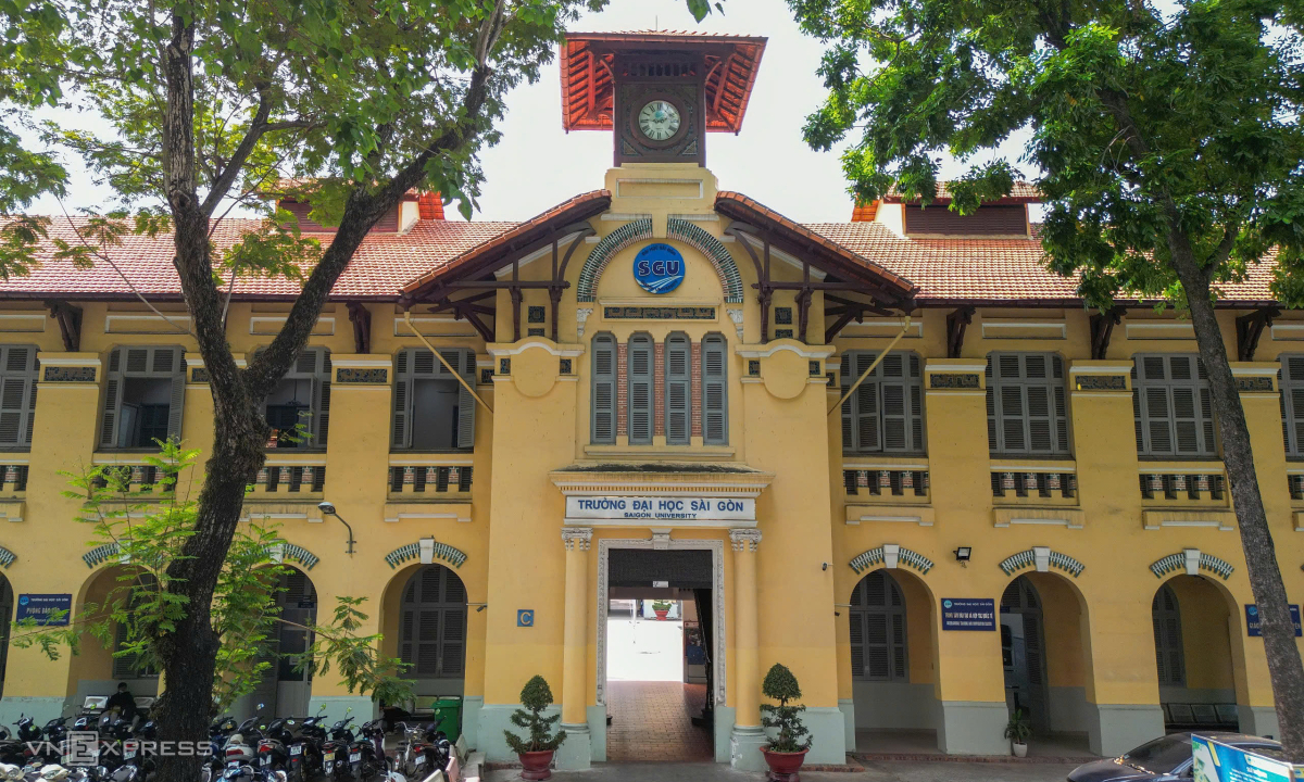 Hai ngành của Đại học Sài Gòn lấy điểm sàn cao nhất nước