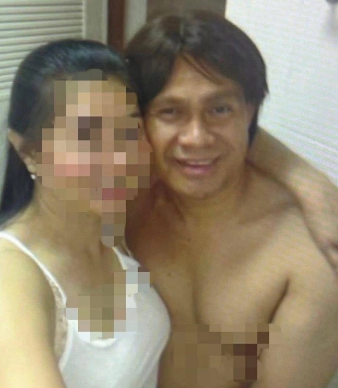 Nhà sư Thamma Wachiratheerakun và người tình. Ảnh: Bangkok Post