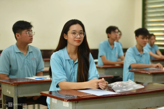 Thí sinh thi tốt nghiệp THPT năm 2025 tại TP HCM. Ảnh: Thanh Tùng
