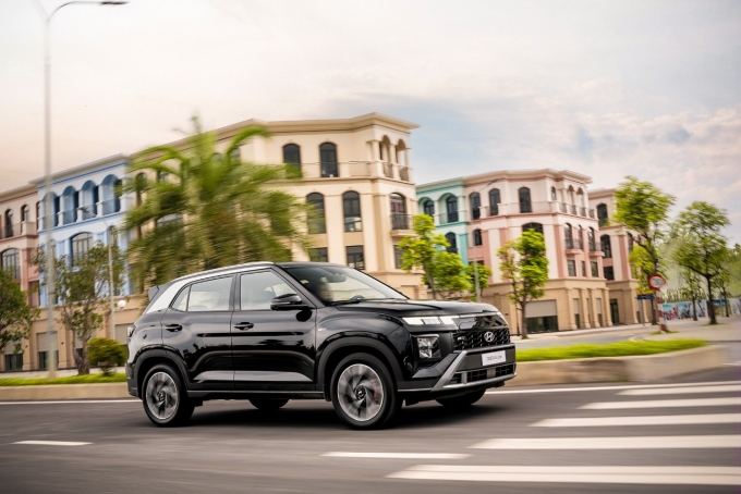 Creta N Line trên đường phố. Ảnh: HTV