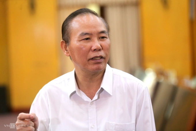 Thứ trưởng Nông nghiệp và Môi trường Phùng Đức Tiến nói tại hội nghị. Ảnh: Gia Chinh