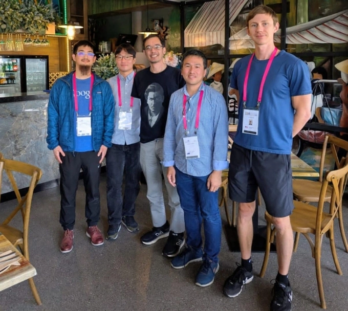 Đại diện Google DeepMind tại Kỳ thi Olympic Toán học Quốc tế tại Australia. Từ trái sang: Junehyuk Jung, Thắng Lương, Dawsen Hwang và Yuri Chervonyi. Ảnh: NYT