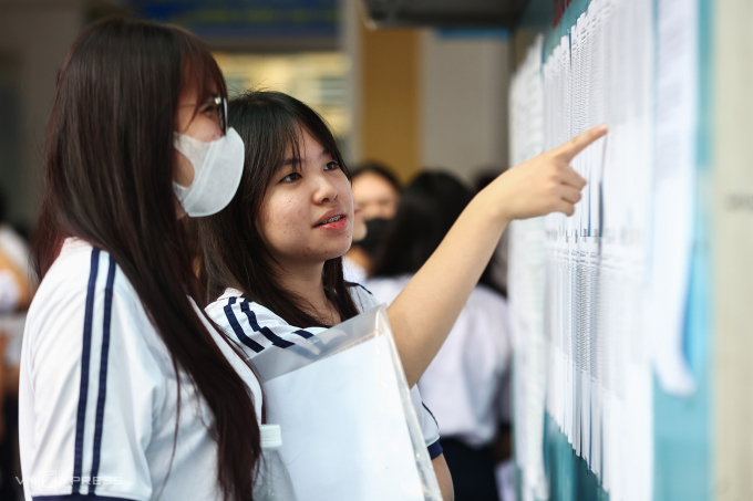 Thí sinh TP HCM thi tốt nghiệp THPT 2025. Ảnh: Quỳnh Trần