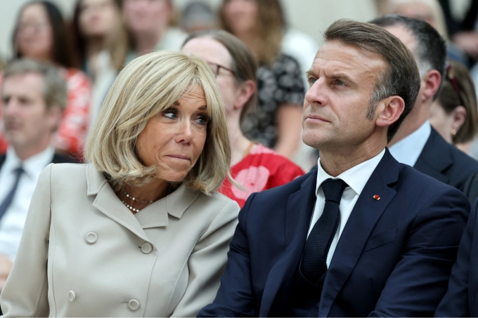 Vợ chồng Tổng thống Pháp Emmanuel Macron tại một sự kiện ở London, ngày 9/7. Ảnh: AFP