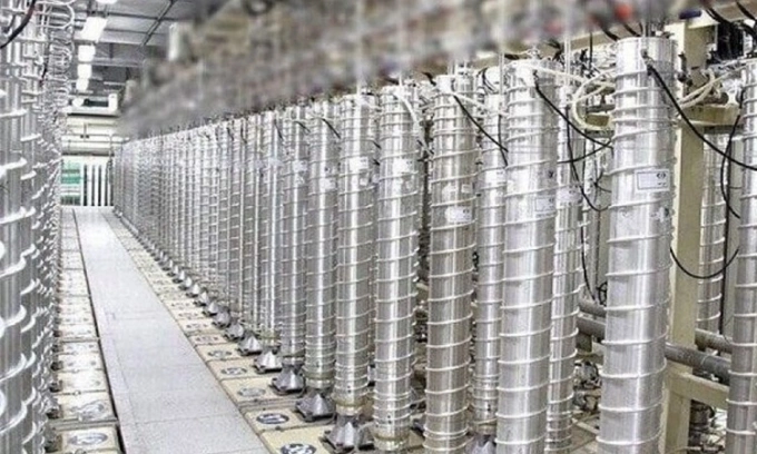 Máy ly tâm làm giàu uranium ở cơ sở hạt nhân Natanz của Iran. Ảnh: Tehran Times