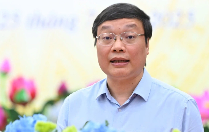 Thứ trưởng Nội vụ Trương Hải Long phát biểu sáng 25/7. Ảnh: Nguyên Phong