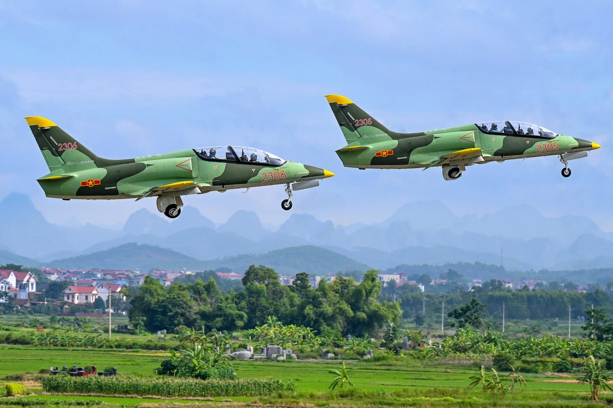 Phi đội L39-NG lần đầu tham gia phục vụ đại lễ