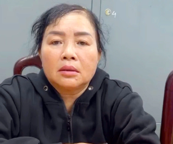Nguyễn Thị Lan tại cơ quan điều tra. Ảnh: Hồng Tuyết