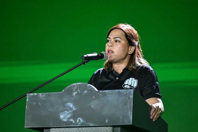 Phó tổng thống Sara Duterte phát biểu trước cử tri Philippines vào ngày 8/5. Ảnh: AFP