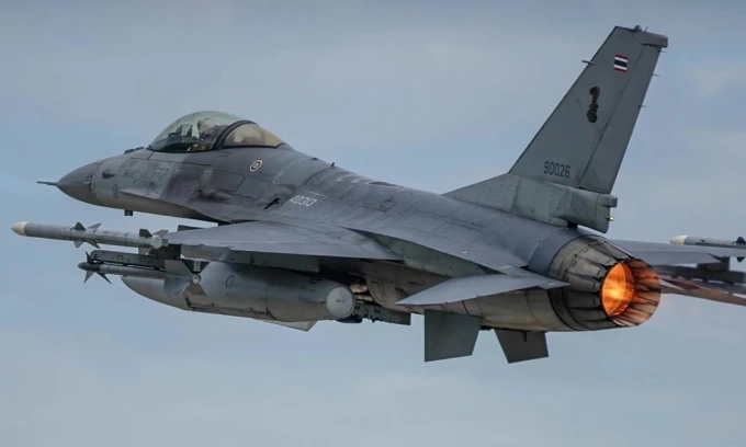 Tiêm kích F-16 Thái Lan trong bức ảnh được công bố ngày 26/7. Ảnh: Không quân Thái Lan