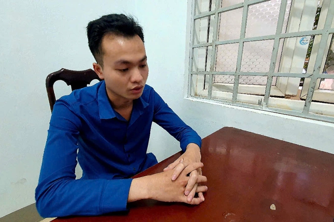 Chảo Láo Tả tại cơ quan công an. Ảnh: Ngọc Oanh