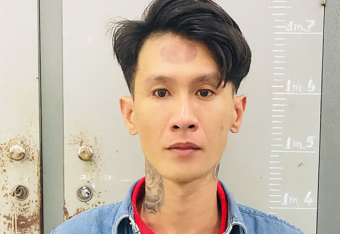 Phan Phú Vĩnh tại cơ quan điều tra. Ảnh: Dương Đông