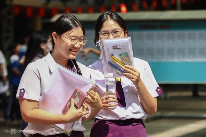 Thí sinh TP HCM thi tốt nghiệp THPT 2025. Ảnh: Quỳnh Trần