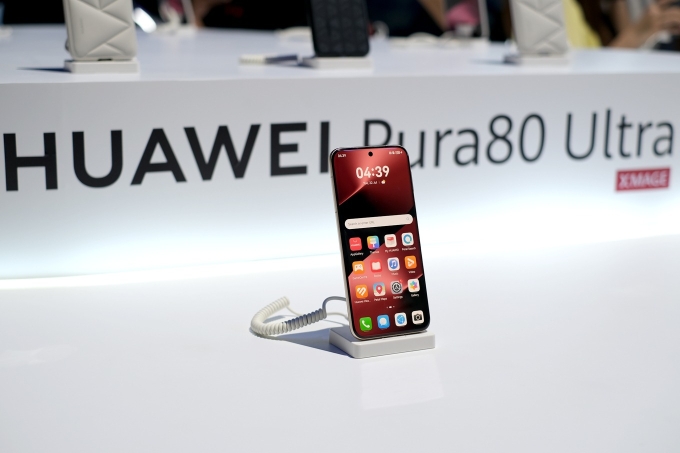 Huawei Pura 80 Ultra ra mắt thị trường toàn cầu. Ảnh:Tuấn Anh