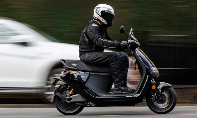 Mẫu Segway E300SE tại Anh.