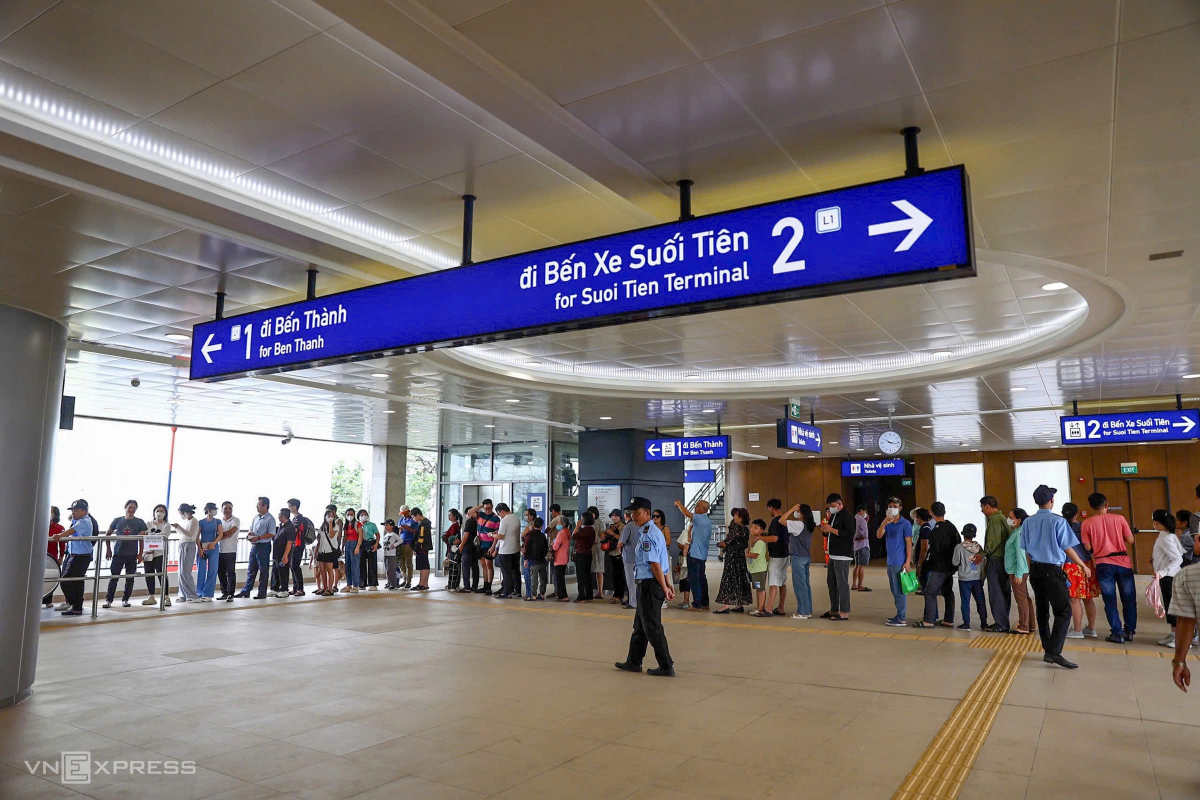 Đề xuất mở điểm buôn bán, dịch vụ tại các ga metro TP HCM