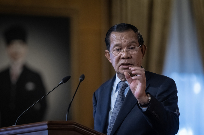 Chủ tịch Thượng viện Campuchia Hun Sen phát biểu tại Thổ Nhĩ Kỳ vào tháng 12/2024. Ảnh: AFP
