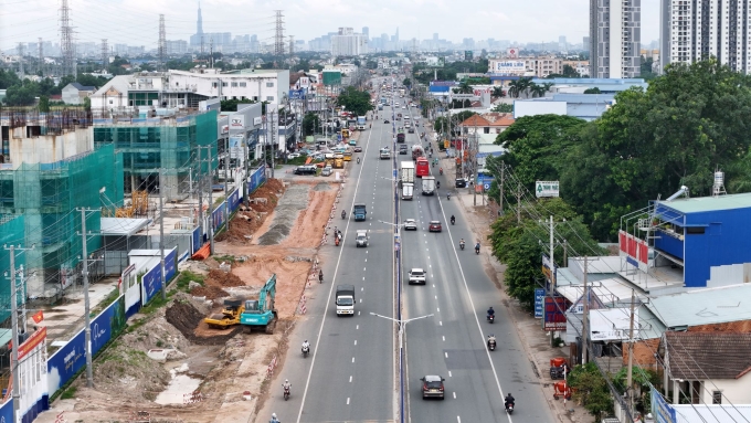 Bất động sản dọc quốc lộ 13 phía Đông Bắc TP HCM. Ảnh: