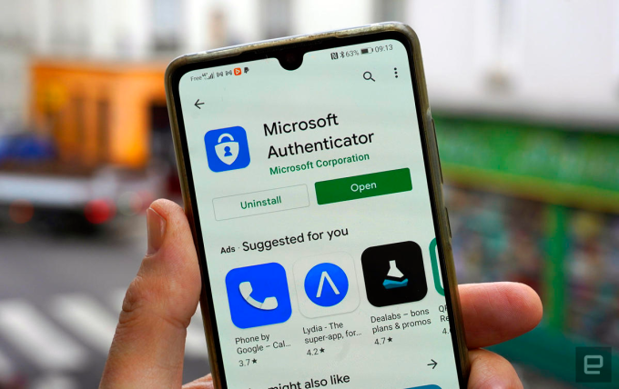 Ứng dụng Microsoft Authenticator trên Google Play Store. Ảnh: Engadget