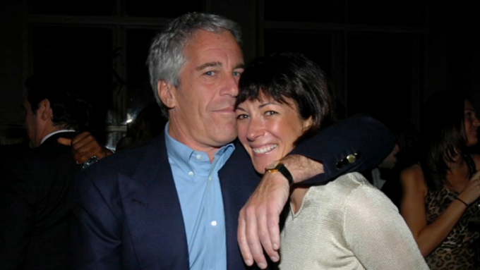 Jeffrey Epstein và Ghislaine Maxwell. Ảnh: ABC News