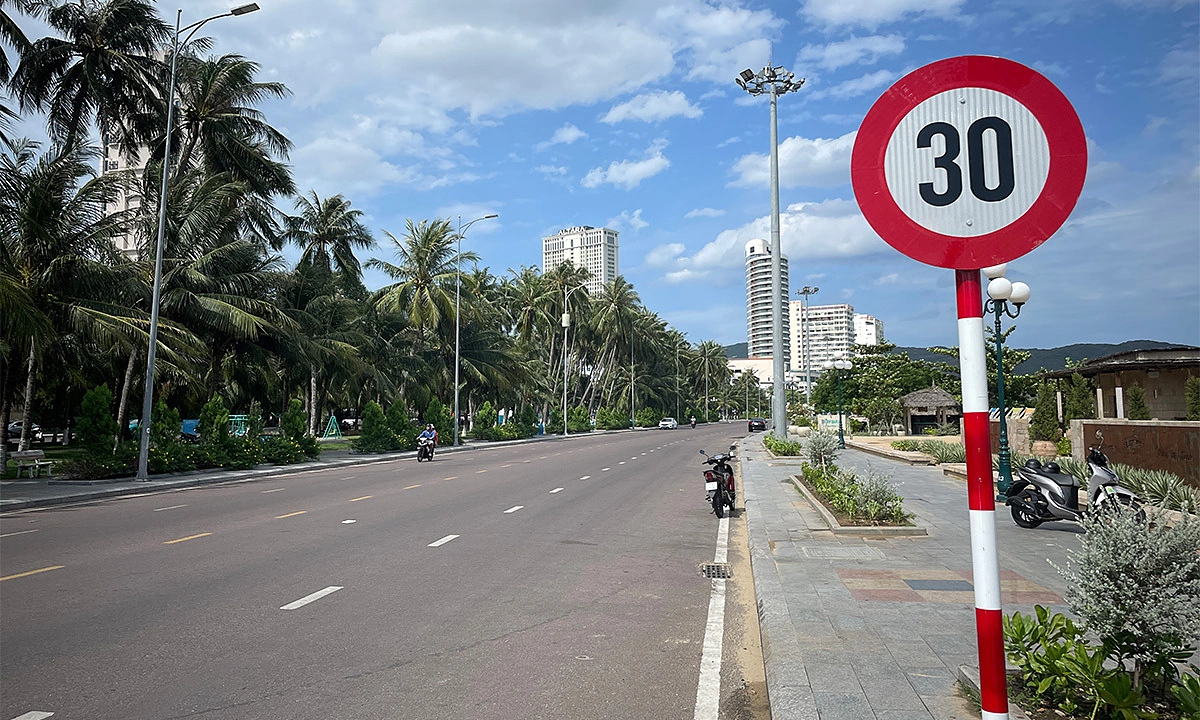 Nhiều đường ở Quy Nhơn giới hạn tốc độ 30 km/h