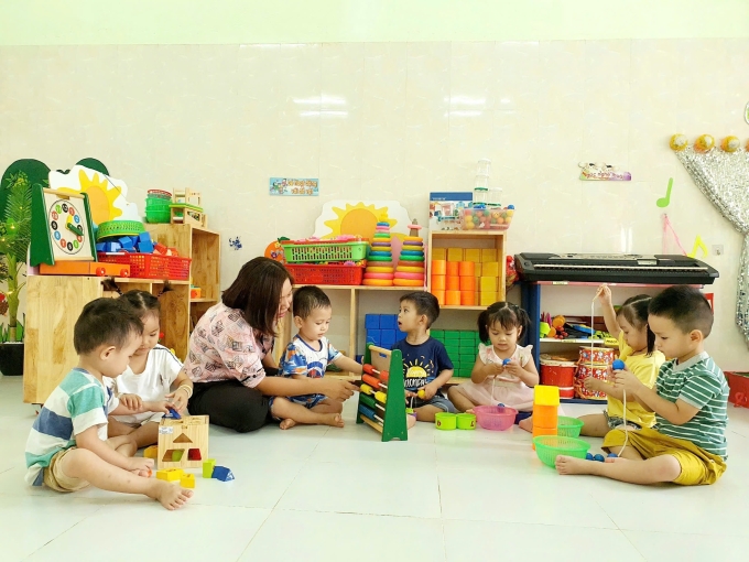 Trẻ mầm non tiếp xúc với các hoạt động sáng tạo. Ảnh: Sở Giáo dục tỉnh Tây Ninh