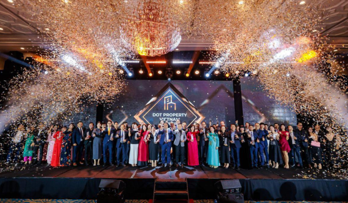 Lễ trao giải Dot Property Vietnam Awards 2025. Ảnh: DPA