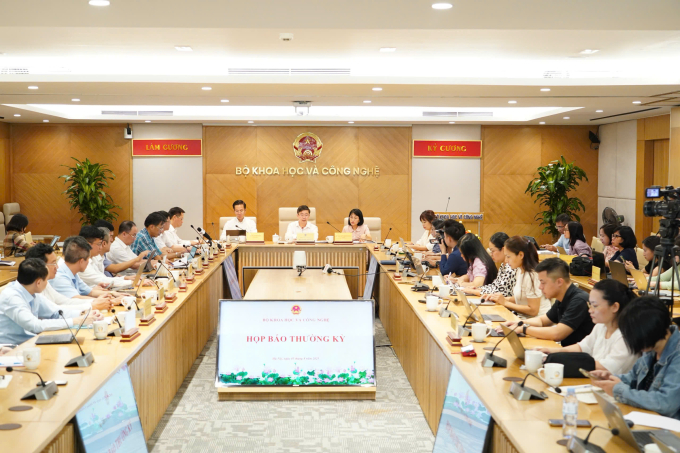 Họp báo tháng 7 Bộ Khoa học và Công nghệ. Ảnh: Hoàng Bách