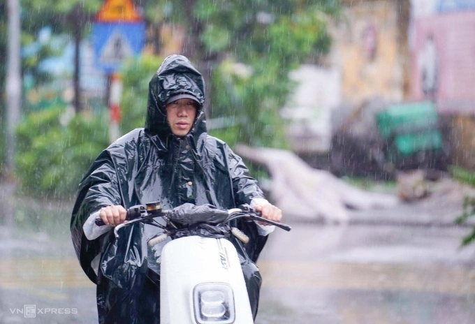 Dự báo Hà Nội mưa từ đêm nay. Ảnh: Hoàng Giang
