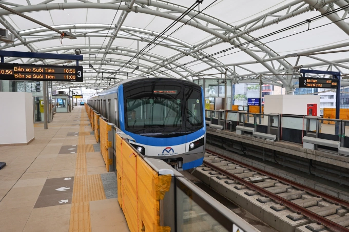 TP HCM mới có tuyến metro số 1 Bến Thành - Suối Tiên. Ảnh: Quỳnh Trần