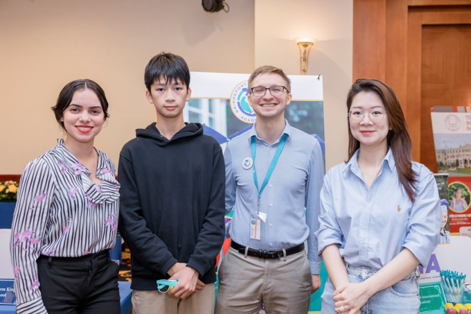Người tham gia triển lãm du học Mỹ Nam Anh Scholarships vào tháng 3 vừa qua. Ảnh: Nam Anh Scholarships