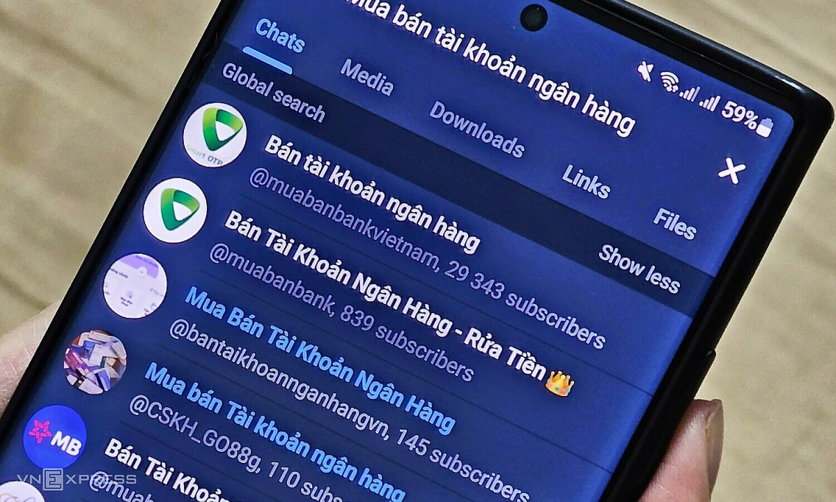 Mở tài khoản ngân hàng bằng dữ liệu cá nhân 'ăn trộm' của người khác