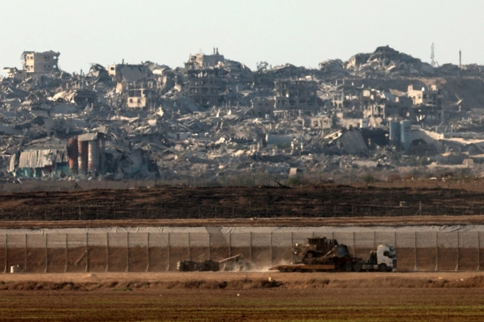 Khung cảnh hoang tàn tại một khu vực ở Dải Gaza ngày 7/8. Ảnh: AFP