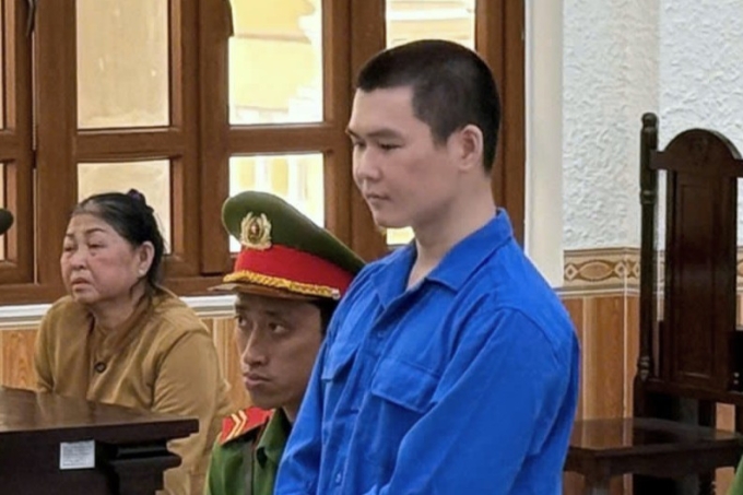 Bị cáo Phan Văn Lâm tại phiên toà. Ảnh: Nguyễn Tư