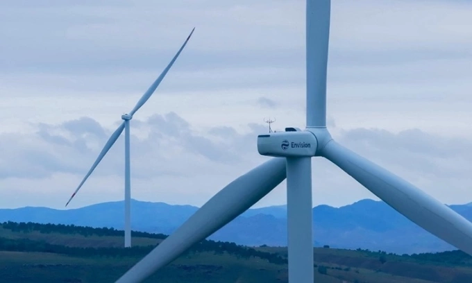 Mẫu turbine gió hai cánh của Envision Energy. Ảnh: Envision Energy