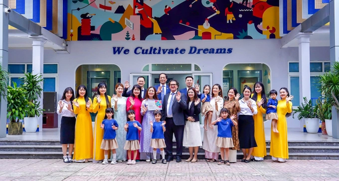 Học sinh tiền tiểu học của Hệ thống Giáo dục Lý Thái Tổ có cơ hội tiếp cận sớm với chương trình đào tạo quốc tế sau hợp tác giữa đơn vị với Nhà xuất bản Đại học Oxford. Ảnh: Hệ thống Giáo dục Lý Thái Tổ