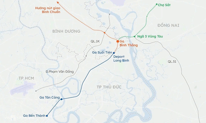 Hướng tuyến phương án metro từ TP HCM đi Đồng Nai (màu xanh) trước đây, tuyến đường sắt đô thị còn được kéo dài xuống trung tâm Bình Dương cũ. Đồ họa: Khánh Hoàng