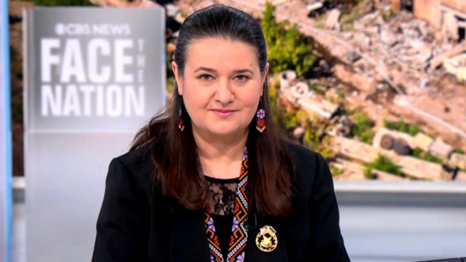 Đại sứ Ukraine tại Mỹ Oksana Markarova trong cuộc phỏng vấn ngày 10/8. Ảnh: CBS News